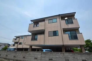 岡崎コーポ【302号室】の外観