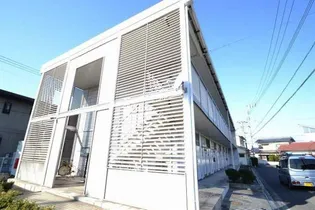 レオパレスガーデンシティ【1階】の外観