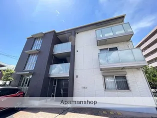 リアン【3階】の外観