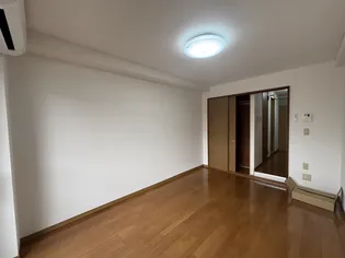 サークルS【4階】の内装