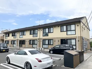 ナウ リヴィエール【2階】の外観