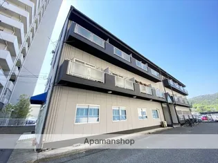 クリスタルハイツ【3階】の外観