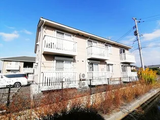 フラワー A棟【1階】の外観