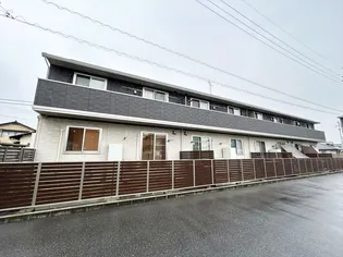 シャイン クレヴィアの画像