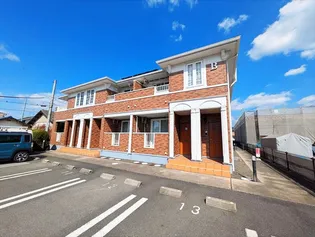 ソレアードB【1階】の外観