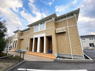 トゥジュールヴェールの画像