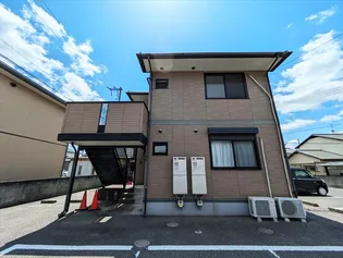 クリエンテ B棟【2階】の外観