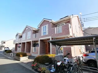 メゾン ソレイユB棟【1階】の外観