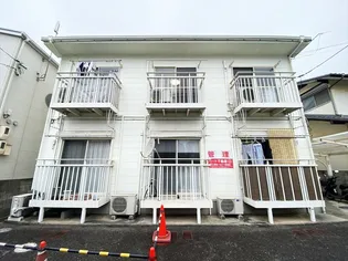 ブルーリバー【1階】の外観