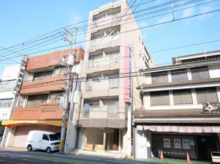 サンジェルマン中納言【3階】の外観