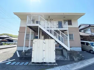 山茶館【2階】の外観