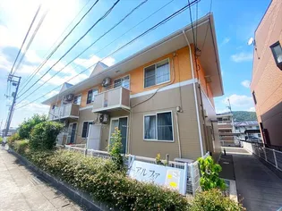 アルファ ワン【2階】の外観