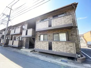 アシュランス B棟【2階】の外観