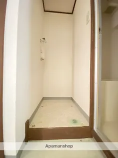 二葉コーポラスB棟【3階】の内装