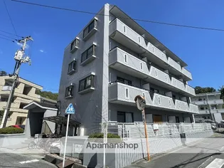 クレシェンド16の画像