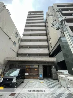 クレセント・ヒルズ【5階】の外観