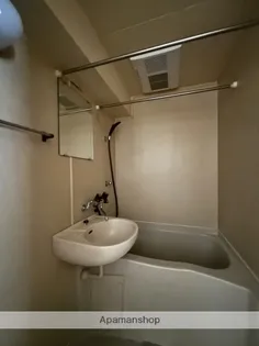 ロアール上天満【8階】の風呂