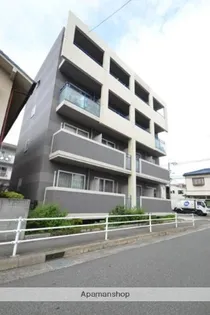 フォレスト中央【1階】の外観