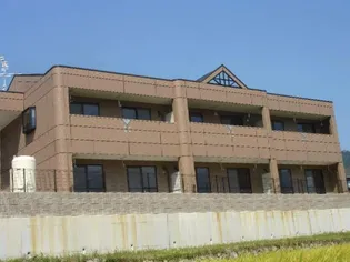 プレザンス西山本【2階】の外観