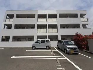 コリウス【3階】の外観