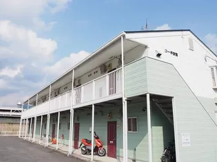 コーポ安芸【2階】の外観