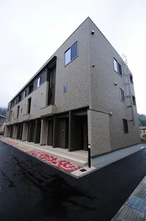 プリマヴェーラf【2階】の外観