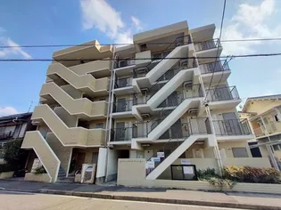 第1パークサイドマンション【4階】の外観