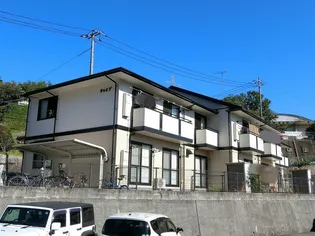 チャイブ【2階】の外観