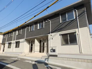 ホワイトリリー【1階】の外観