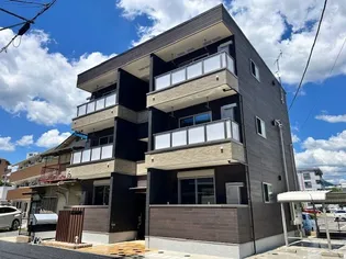 サンリット大町東【2階】の外観