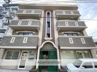 フローラル三篠【3階】の外観