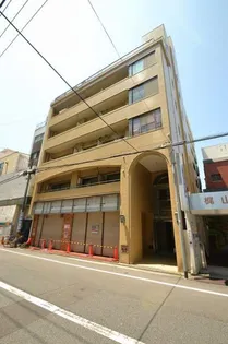 第一山長ビル【4階】の外観