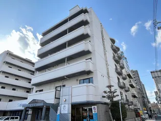 ラポール小町【201号室号室】の外観