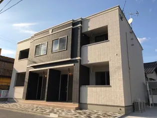 キューブ亀山の画像