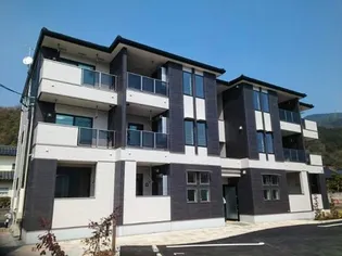 ユーキーフカワ【3階】の外観