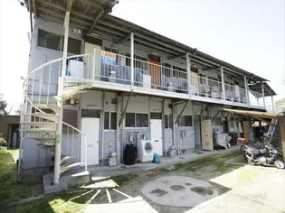 レベッカ温品【205号室号室】の外観