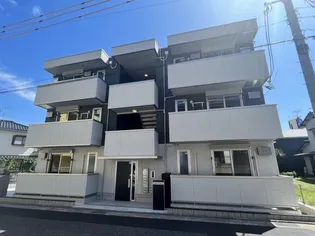 Onewide山本【2階】の外観