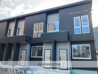 ヴェリテアムールⅡ【1階】の外観