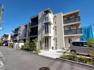 ベルミー【3階】の外観