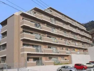 山根町パークホームズ【5階】の外観