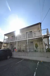 グリーンヒル【1階】の外観