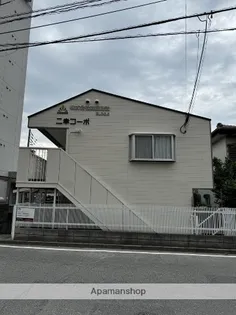 二幸コーポ【2階】の外観