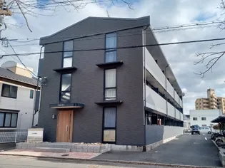 レオパレス城南田村【3階】の外観