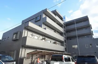 セレブ洋【302号室号室】の外観