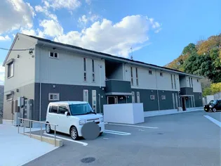 カリアタワーの画像