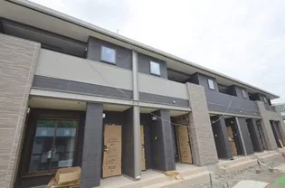 シャンスアン【2階】の外観