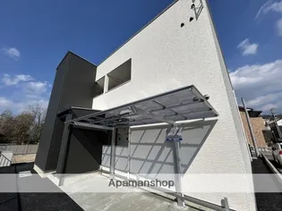 COLLINA中山新町【1階】の外観