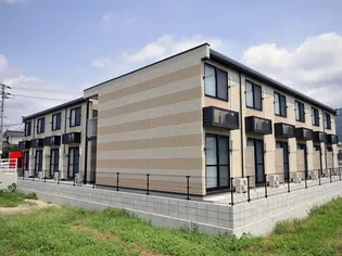 レオパレス梅の里【110号室】の外観