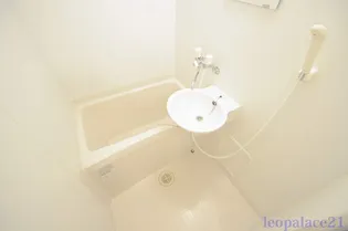 レオパレスグリーンビュー【1階】の風呂