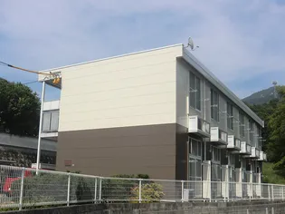 レオパレスグリーンビュー【1階】の外観